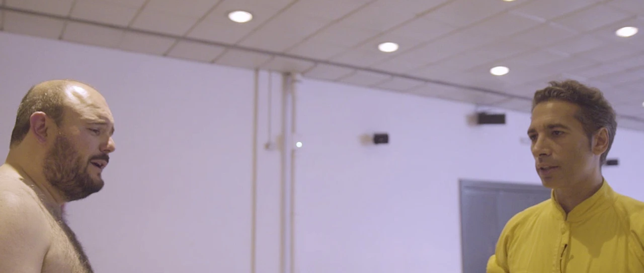 Frame from the short film Coplas Mecánicas