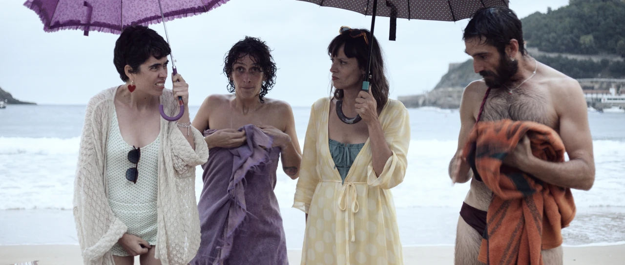 Frame from the short film La Concha