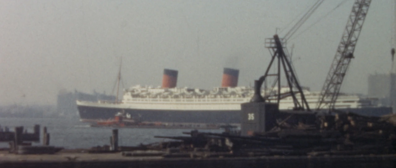 Un Paseo Por New York Harbor