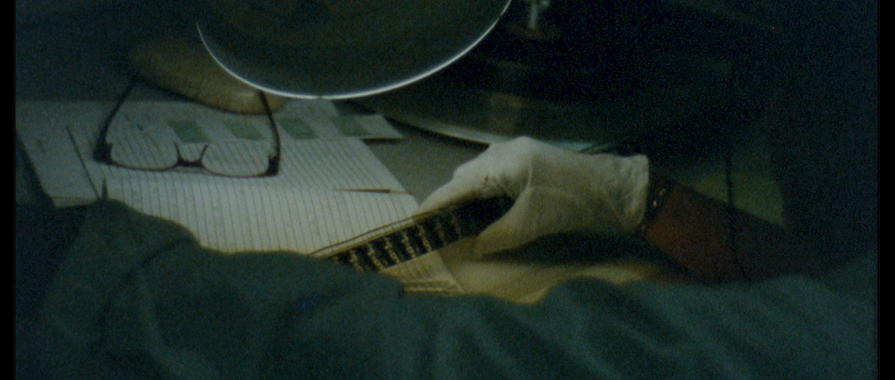 Fotograma del cortometraje Revelaciones